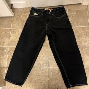 Empyre Black Relaxed Fit Men’s Jeans with Contrast Stitching